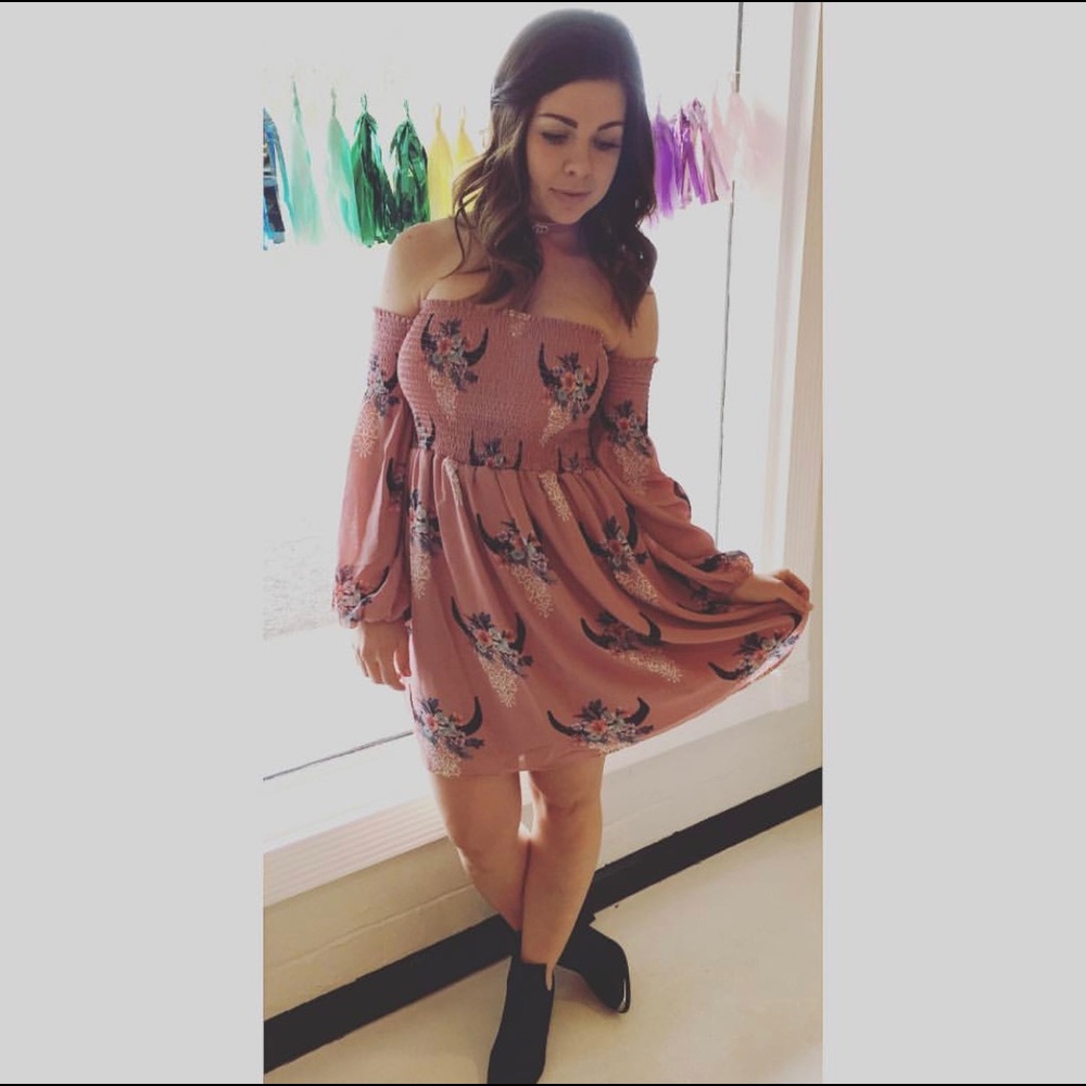 Bullhorn dress
